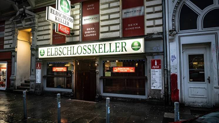 Hamburg St Pauli Reeperbahn Pub Elbschlosskeller Hamburg