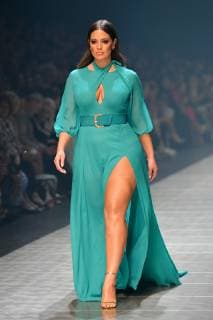 March 7, 2019 - Melbourne, Victoria, Australia - ASHLEY GRAHAM wears Jason Grech at the runway 4 show during the 2019 Virgin Australia Melbourne Fashion Festival in Melbourne, Australia. Melbourne Australia - ZUMAl303 20190307_zaf_l303_075 Copyright: xSydneyxLowx