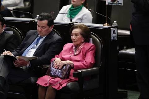 March 7 2019 EUM20190307NAC04 JPG MEXICO CITY CongressCongress Womens Day March 7, 2019 Senator Ifigenia Martinez Morena receives the medal Sor Juana Ines de la Cruz during the commemoration of International Womens Day in the Chamber of Deputies Photo Agency EL UNIVERSALAgustin SalinasEELG  - ZUMAu78_ 20190307_zaf_u78_022 Copyright: xElxUniversalx