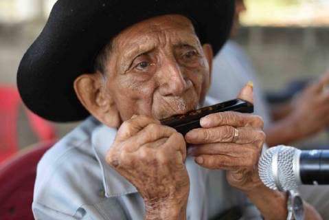March 9, 2019 - EUM20190309SOC04.JPG .CUAJINICUILAPA, Gro. TraditionTradicion-Los Diablos.- En los pueblos afromestizos de Guerrero y Oaxaca la danza de Los Diablos no solo es un ritual que heredaron de sus antepasados, sino una forma de mantenerse unidos, con identidad. Los Diablos tiene el proposito de recibir y despedir a los difuntos durante el 31 de octubre, el 1 y 2 de noviembre; y tiene origen en las raices de estos pueblos: en los esclavos africanos que fueron traidos a territorio mexicano de Espana y Portugal. Foto: Agencia EL UNIVERSALEELG  - ZUMAu78_ 20190309_zaf_u78_028 Copyright: xElxUniversalx