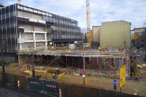 Construction site for Sony Music headquarters in Schoeneberg at Buelowstrasse corner Steinmetzstrasse after demolition of former Commerzbank building The headquarters comes from Munich to Berlin