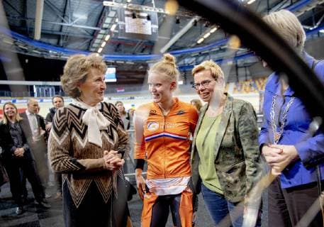 14-03-2019 Apeldoorn Princess Margriet with Caroline Groot worldchampion 500 meters speedcycling during the finals of the Para-cycling world championships in the Omnisportcentrum in Apeldoorn.  Copyright: xPPEx