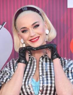 14 March 2019 - Los Angeles, California - Katy Perry. 2019 iHeart Radio Music Awards held at Microsoft Theater. Photo Credit: Birdie Thompson AdMedia 236451 2019-03-14 California Los Angeles Etats-Unis  Copyright: xAdMediax STAR_236451_027