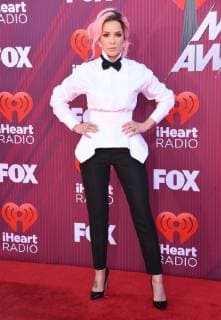 14 March 2019 - Los Angeles, California - Halsey. 2019 iHeart Radio Music Awards held at Microsoft Theater. Photo Credit: Birdie Thompson AdMedia 236451 2019-03-14 California Los Angeles Etats-Unis  Copyright: xAdMediax STAR_236451_074