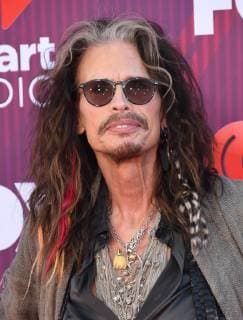 14 March 2019 - Los Angeles, California - Steven Tyler. 2019 iHeart Radio Music Awards held at Microsoft Theater. Photo Credit: Birdie Thompson AdMedia 236451 2019-03-14 California Los Angeles Etats-Unis  Copyright: xAdMediax STAR_236451_082
