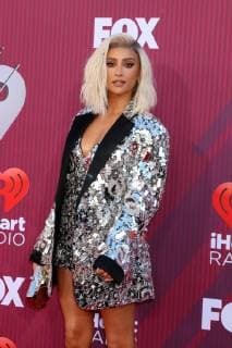 March 14, 2019 - Los Angeles, CA, USA - LOS ANGELES - MAR 14: Shay Mitchell at the iHeart Radio Music Awards - Arrivals at the Microsoft Theater on March 14, 2019 in Los Angeles, CA Los Angeles USA - ZUMAb170 20190314_zap_b170_147 Copyright: xKayxBlakex