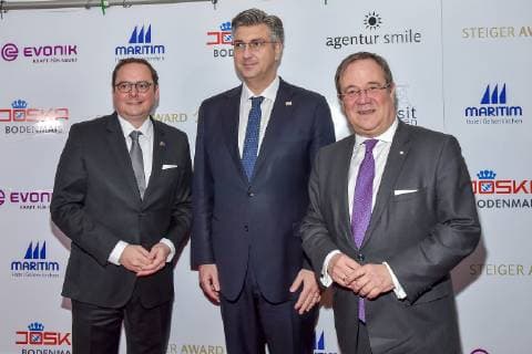 14 Steiger Award on 16 03 2019 in the Casino of the Zeche Zollverein in Essen V l n r Thomas Kufen Lord Mayor of the City of Essen Andrej Plenkovic S E Prime Minister of the Republic of Croatia Armin Laschet Prime Minister of NRW are guests at the presentation of the Steiger Award 2019 xJFx