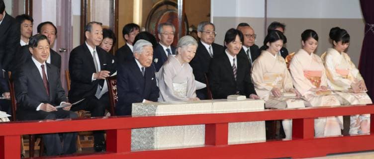 Japanese Emperor at traditional music concert Japanese Emperor Akihito (6th from R, front row), Empress Michiko (5th from R, front row) and other imperial family members attend a spring concert for gagaku traditional imperial court music at the Imperial Palace in Tokyo on March 18, 2019. The concert was held to celebrate the 30th anniversary of the emperor s enthronement. (Pool photo) 