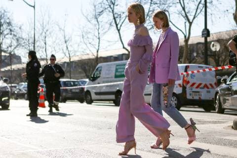 A chic showgoer attending the Dior show during Paris Fashion Week - Feb 26, 2019 - PFW: Fall 2019 Street Style Day 2, Paris France  Copyright: xValentinaxRanierix VRPFW20190226ZDC23
