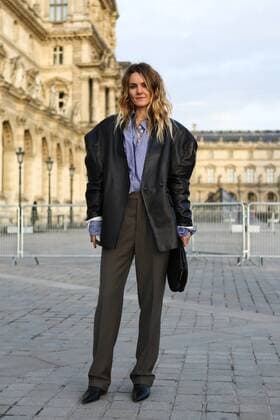 Fashion Trend Report 2023: Powerdressing Ekaterina Mukhina, Editor in-Chief of Elle Russia, attending the Louis Vuitton show during Paris Fashion Week - March 5, 2019 - PFW: Fall 2019 Street Style Day 9, Paris France  Copyright: xValentinaxRanierix VRPFW20190305ZDC154