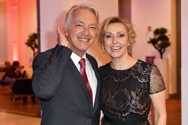 Christoph M Ohrt with his partner Dana Golombek at the presentation of the 17th German Audio Film Award 2019 at Deutsche Telekom Berlins Representative Office in the Capital 19 03 2019 Foto:xF.xKernx xFuturexImage