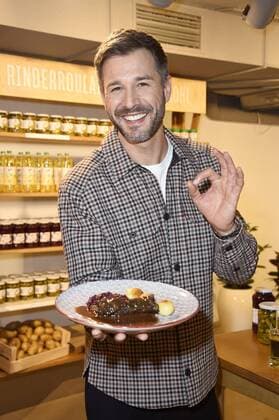 Jochen Schropp at the VIP Media Launch of the Rewe Campaign The 5 Favourite Dishes of Germany in the Rewe Pop Up Store Berlin 20 03 2019 Foto:xN.xKubelkax xFuturexImage