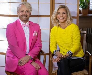 Shooting for the MDR show Musik für Sie in the Rathaus in Annaberg Buchholz on 20 03 2019 Singer and entertainer Ross Antony and presenter Uta Bresan laugh Annaberg Buchholz Sachsen Germany