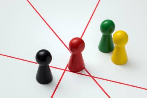 Figures black yellow red green Symbol for political parties on a stylized playing field with red line Germany Europe Copyright: imageBROKER/UlrichxZillmann ibxuzi04858896.jpg
