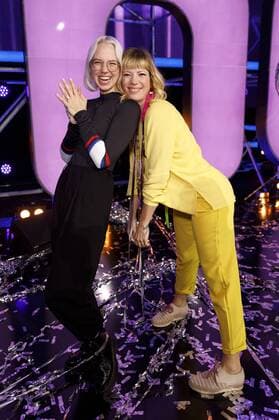 Entertainment Themen der Woche KW12 Entertainment Bilder des Tages Stefanie Heinzmann und Mieze Katz beim Finale der 11. Staffel der KiKA Casting-Show Dein Song in den MMC-Studios. Köln,22.03.2019 *** Stefanie Heinzmann and Mieze Katz at the finale of the 11 season of the KiKA Casting Show Dein Song at the MMC Studios Cologne 22 03 2019 Foto:xC.xHardtx xFuturexImage