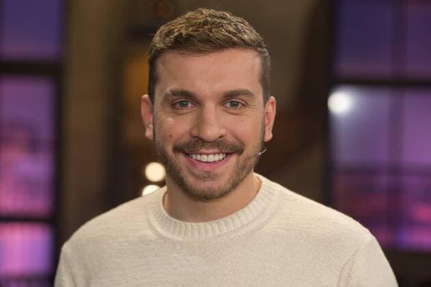 Edin HASANOVIC Germany Actor Portrait Portrait Portrait cut single picture single motif guest in the show Koelner Treff im WDR Fernsehen 22 03 2019