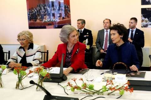 Spain s Emeritus Queen Sofia (C) chairs the Queen Sofia Higher School of Music s Patronage meeting next to Mayoress of Madrid, Manuela Carmena (L), and Paloma O Shea (R), president of Cultural Foundation Albeniz, in Madrid, Spain, 26 March 2019. Spain s Emeritus Queen Sofia chairs the Higher School of Music s Patronage meeting in Madrid !ACHTUNG: NUR REDAKTIONELLE NUTZUNG!  Copyright: xBallesterosx GRAF227 20190326-636892052803793095