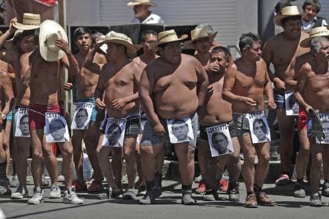 March 28 2019 EUM20190328NAC12 JPG MEXICO CITY Protest Protest CDMX March 28, 2019 Members of the organization 400 Peoples are demonstrating at the crossroads of Reform and Insurgents of this capital in protest against the former governor of Veracruz Miguel Ãngel Yunes Linares Photo Agency THE UNIVERSAL Ivan Stephens RCC  - ZUMAu78_ 20190328_zaf_u78_054 Copyright: xIvanxStephensx