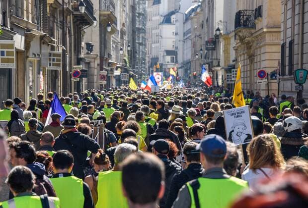 News Themen der Woche KW13 News Bilder des Tages Paris, Gelbwesten-Proteste Manifestation des Gilets Jaunes a Paris NEWS : Manifestation des Gilets Jaunes - Paris - 30 03 2019 FedericoPestellini Panoramic 