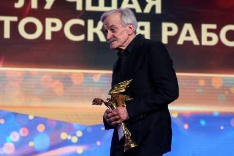MOSCOW, RUSSIA â€“ MARCH 30, 2019: Yuri Klimenko accepts an award for Best Director of Photography for Sergei Livnev s film Van Goghs at the 32nd Nika Film Award Ceremony. Vyacheslav Prokofyev TASS  TS0A6788