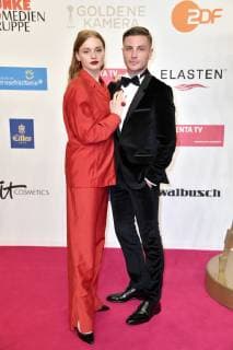 Luna Wedler and Jannik Schümann at the 54th Golden Camera 2019 Award Ceremony at Tempelhof Airport Berlin 30 03 2019 Foto:xF.xKernx xFuturexImage