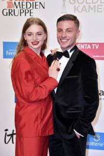 Luna Wedler and Jannik Schümann at the 54th Golden Camera 2019 Award Ceremony at Tempelhof Airport Berlin 30 03 2019 Foto:xF.xKernx xFuturexImage