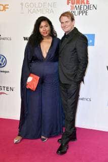 Devid Striesow with girlfriend Ines Ganzberger at the 54th Golden Camera Award 2019 at Tempelhof Airport Berlin 30 03 2019 Foto:xF.xKernx xFuturexImage