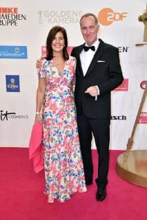 Stephan Lamby with wife Laura Araoz at the 54th Golden Camera 2019 Award Ceremony at Tempelhof Airport Berlin 30 03 2019 Foto:xF.xKernx xFuturexImage