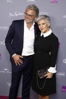 Birgit Schrowange with friend Frank Spothelfer at the 6th German Cosmetics Award Gloria 2019 at the Hilton Hotel Düsseldorf 30 03 2019 Foto:xC.xHardtx xFuturexImage