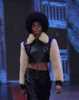 A model shows creations of Mexican designer Lorena Saravia during the Mexico Fashion Week, in Mexico City, Mexico, 2 April 2019. Mexico Fashion Week !ACHTUNG: NUR REDAKTIONELLE NUTZUNG!  Copyright: xMarioxGuzmánx AME5471 20190403-636898710146538787