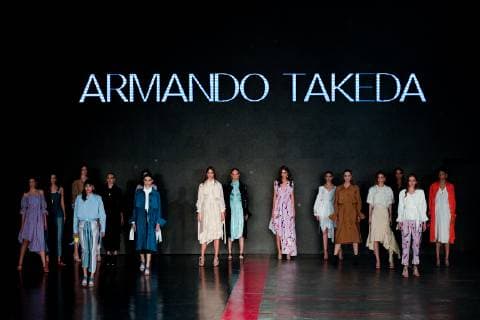 (190404) -- MEXICO CITY, April 4, 2019 (Xinhua) -- Models present creations at the Armando Takeda Show during the Mercedes-Benz Fashion Week in Mexico City, Mexico, April 3, 2019. (Xinhua Xin Yuewei) MEXICO-MEXICO CITY-FASHION WEEK 