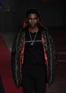 Models present creations by Mexican designer Galo Bertin during the Mexico s Fashion Week, in Mexico City, Mexico, on 4 April 2019. Mexico s Fashion Week !ACHTUNG: NUR REDAKTIONELLE NUTZUNG!  Copyright: xMarioxGuzmánx AME6509 20190405-636900343568777298