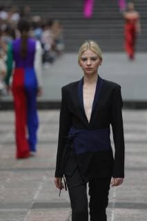 Models present creations by Mexican designer Kris Goyri during the Mexico s Fashion Week, in Mexico City, Mexico, 05 April 2019. EFE Sashenka Gutierrez Mexico Fashion Week !ACHTUNG: NUR REDAKTIONELLE NUTZUNG!  Copyright: xSashenkaxGutierrezx AME6845 20190405-636900991446847823