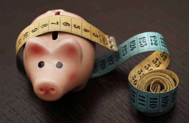 Save GER 20190405 symbol picture save piggy bank