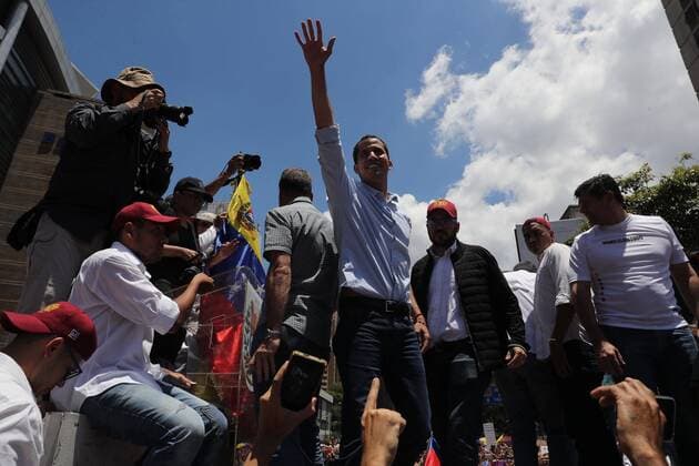 The head of the Venezuelan Parliament Juan Guaido speaks during an event with thousand of supporters in the streets of Caracas, Venezuela, on 6 April 2019. Thousand of Venezuelan meet to Guaido in Caracas !ACHTUNG: NUR REDAKTIONELLE NUTZUNG!  Copyright: xMiguelxGutiérrezx AME7224 20190406-636901798145719890