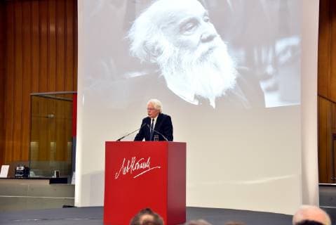 The journalist Thomas Roth Chairman of the Lew Kopelews Forum will speak at the Lew Kopolew Prize for Peace and Human Rights 2019 on 07 04 2019 in Cologne, which was awarded this year to Captain Claus Peter Reisch and the Dresden Maritime Rescue Initiative Mission Lifeline e V.