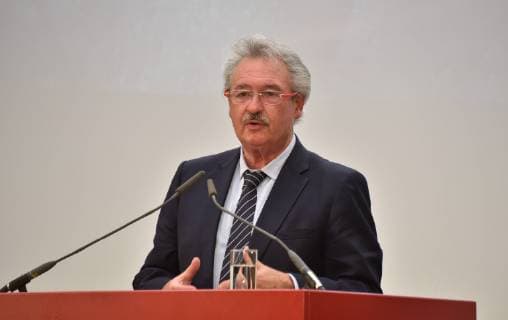 Luxembourgs Foreign Minister Jean Asselborn will speak at the Lew Kopolew Prize for Peace and Human Rights 2019, awarded to Captain Claus Peter Reisch and the Dresden Maritime Rescue Initiative Mission Lifeline e V, on 07 04 2019 in Cologne.