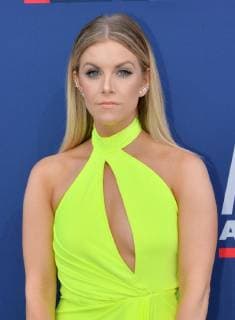 Lindsay Ell attends the 54th annual Academy of Country Music Awards held at the MGM Grand Garden Arena in Las Vegas, Nevada on April 7, 2019. The show will broadcast live on CBS.  LAP20190407090 JIMxRUYMEN