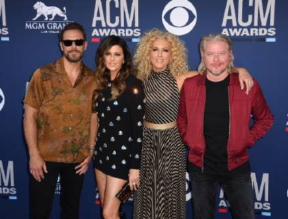April 7, 2019 - Las Vegas, NV, USA - LAS VEGAS, NEVADA - APRIL 07: Little Big Town, Karen Fairchild, Kimberly Schlapman, Phillip Sweet, and Jimi Westbrook attends the 54th Academy Of Country Music Awards at MGM Grand Hotel & Casino on April 07, 2019 in Las Vegas, Nevada. Photo: imageSPACE Las Vegas USA - ZUMAs181 20190407_zea_s181_062 Copyright: xImagespacex