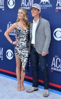 Amber Bartlett and Granger Smith (R) attend the 54th annual Academy of Country Music Awards held at the MGM Grand Garden Arena in Las Vegas, Nevada on April 7, 2019. The show will broadcast live on CBS.  LAP20190407440 JIMxRUYMEN