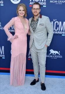 Jordan Reynolds (R) and guest attend the 54th annual Academy of Country Music Awards held at the MGM Grand Garden Arena in Las Vegas, Nevada on April 7, 2019. The show will broadcast live on CBS.  LAP20190407434 JIMxRUYMEN