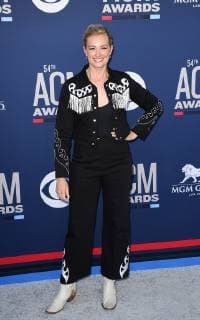 LAS VEGAS, NEVADA - APRIL 07: Beth Behrs attends the 54th Academy Of Country Music Awards at MGM Grand Hotel & Casino on April 07, 2019 in Las Vegas, Nevada. Photo: imageSPACE MediaPunch Copyright: ximageSPACEx