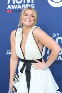 April 7, 2019 - Las Vegas, NV, USA - LAS VEGAS - APR 7: Lauren Alaina at the 54th Academy of Country Music Awards at the MGM Grand Garden Arena on April 7, 2019 in Las Vegas, NV Las Vegas USA - ZUMAb170 20190407_zap_b170_132 Copyright: xKayxBlakex