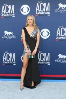 LAS VEGAS - APR 7: Cassie Randolph at the 54th Academy of Country Music Awards at the MGM Grand Garden Arena on April 7, 2019 in Las Vegas, NV  Copyright: xHutchinsxPhotox xIPAx xHutchinsxPhotox