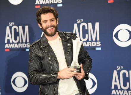 April 7, 2019 - Las Vegas, NV, USA - LAS VEGAS, NEVADA - APRIL 07: Male Artist of the Year award winner Thomas Rhett poses in the press room during the 54th Academy Of Country Music Awards at MGM Grand Hotel & Casino on April 07, 2019 in Las Vegas, Nevada. Photo: imageSPACE Las Vegas USA - ZUMAs181 20190407_zea_s181_431 Copyright: xImagespacex