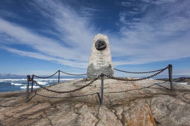 Greenland, Disko Bay, Ilulissat, Knud Rasmussen Memorial  Copyright: xWalterxBibikowx GR01 WBI0173