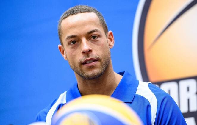09 04 2019 xfux Basketball BBL Frankfurt Skyliners Training and press conference Bachelor Andrej Mangold azspor wisspor emspor emonline v l Andrej Mangold Fraport Skyliners Frankfurt Frankfurt