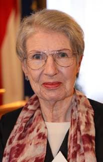 Golden Medal of Honor to Barbara Frischmuth Vienna City Hall 09 04 2019 Barbara FRISCHMUTH
