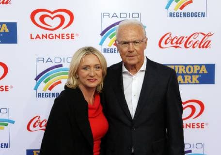 Rust Radio Regenbogen Award Rust 2019 Soccer player Franz Beckenbauer with wife Heidi at Radio Regenbogen Award Rust 2019 Copyright: xEIBNER JoachimxHahnex EP_JHE
