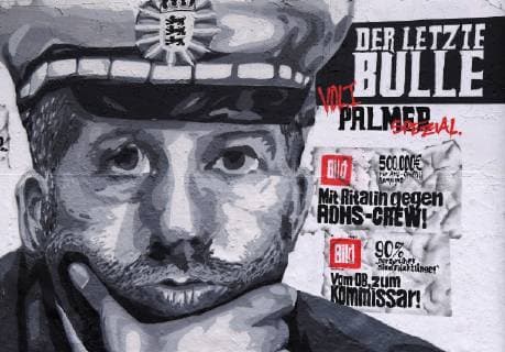 Tuebingen 13 04 2019 The last bull a Grafitti Portrait of Tuebingens mayor Boris Palmer The Greens on a legal graffiti wall in Tuebingen with Bildzeitung Headlines ULMER Pressebildagentur